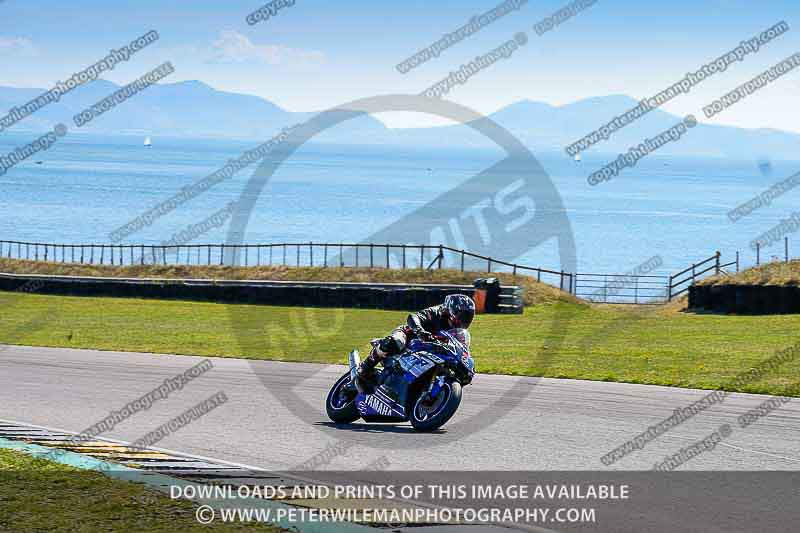 anglesey no limits trackday;anglesey photographs;anglesey trackday photographs;enduro digital images;event digital images;eventdigitalimages;no limits trackdays;peter wileman photography;racing digital images;trac mon;trackday digital images;trackday photos;ty croes